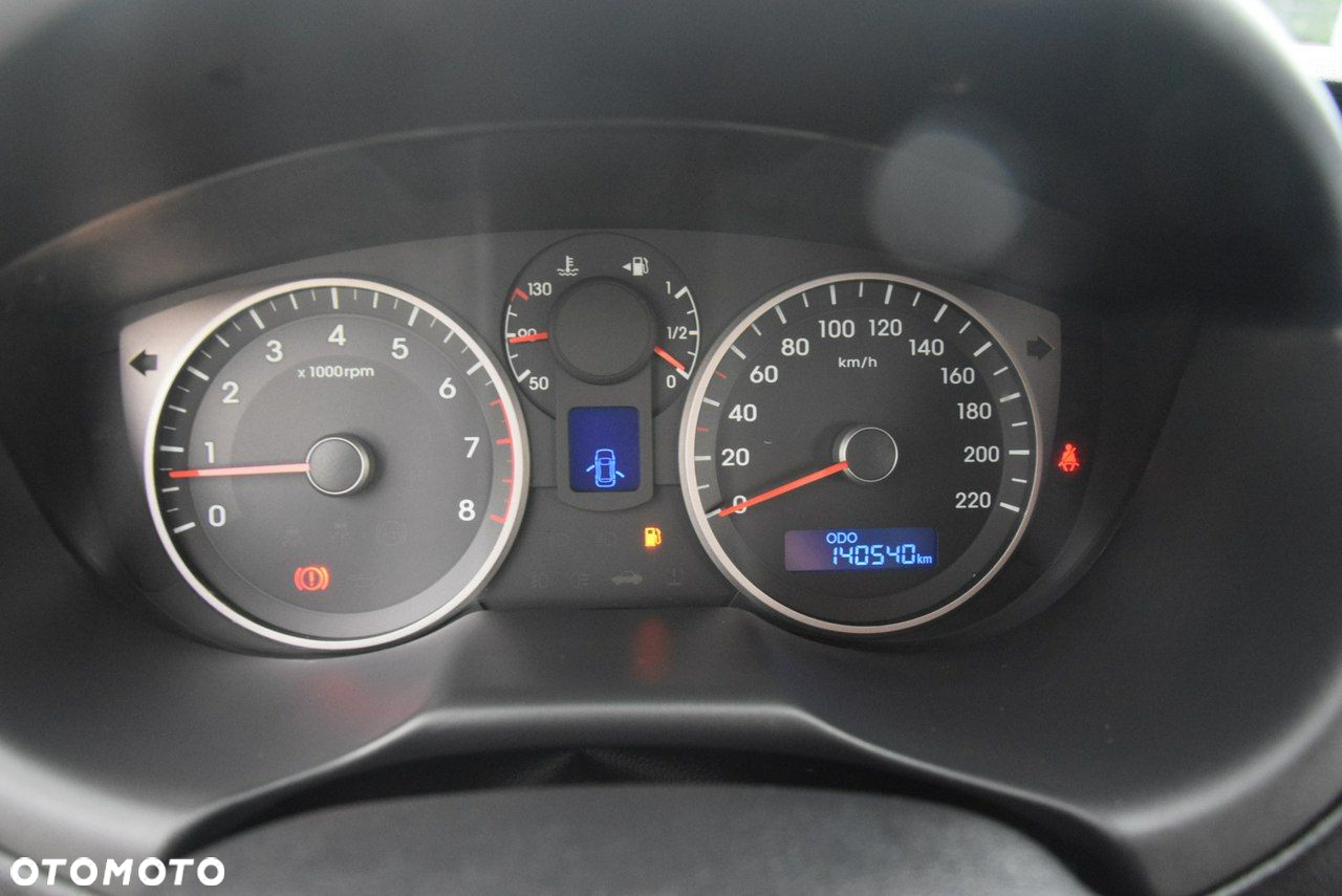 Hyundai i20 1.25 Wersja Jubileuszowa - 28