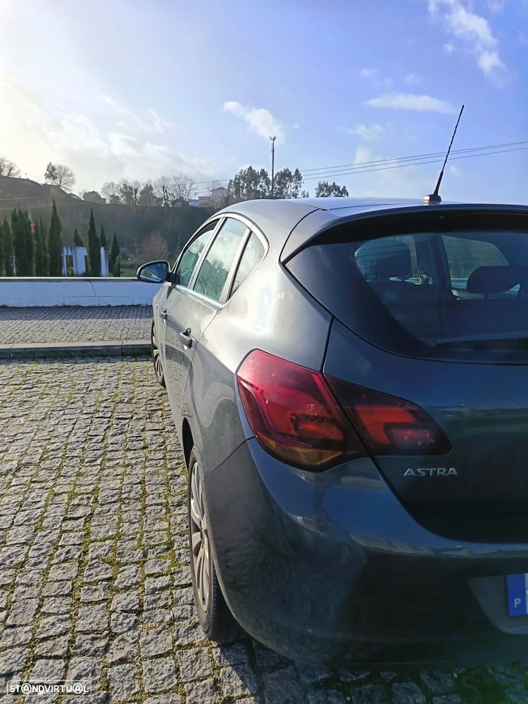 Opel Astra 1.4 Enjoy - 6