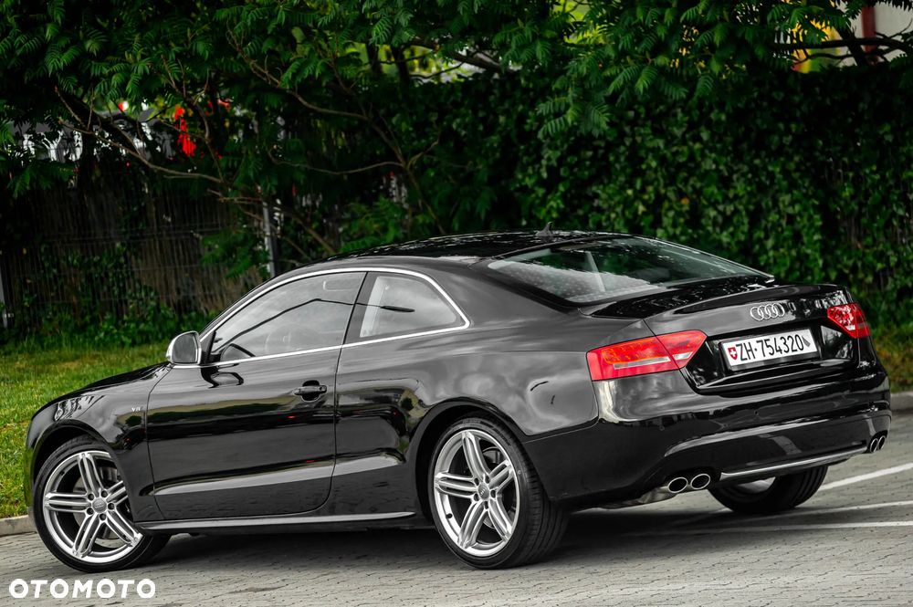 Audi S5 Coupé - 12