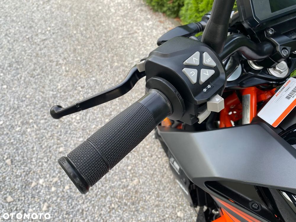 KTM Duke 125 - 14