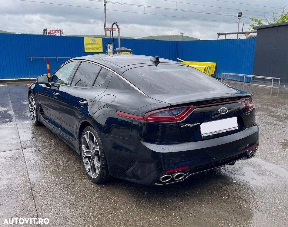 Kia Stinger 3.3 T-GDI AWD OPF GT - 4