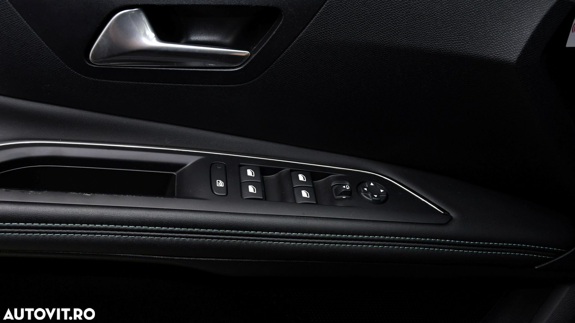 Peugeot 3008 PHEV EAT8 Allure - 25