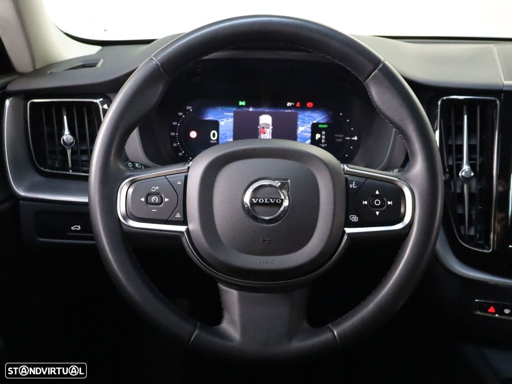 Volvo XC 60 2.0 T6 PHEV Core AWD - 14