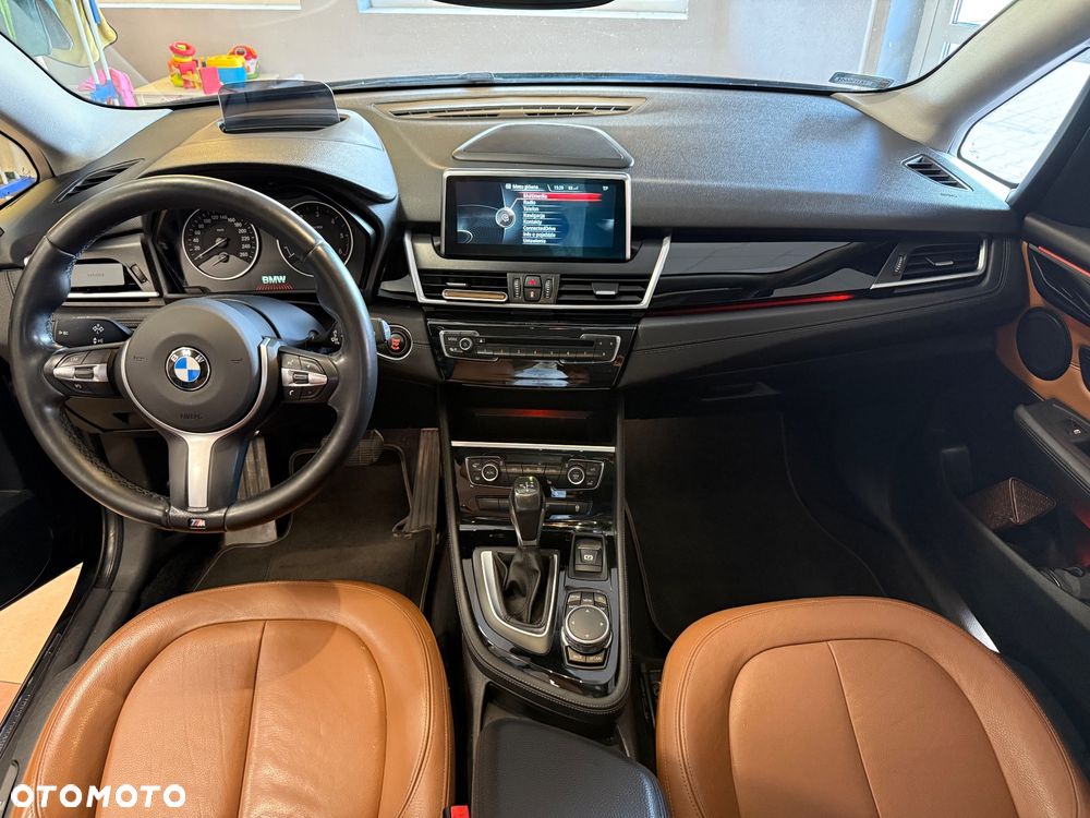 BMW Seria 2 220d xDrive Luxury Line sport - 14