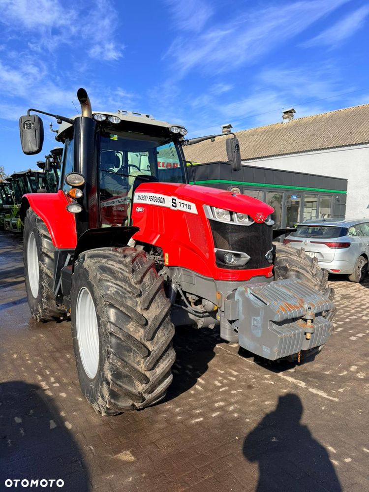 Massey Ferguson 7718S - 11