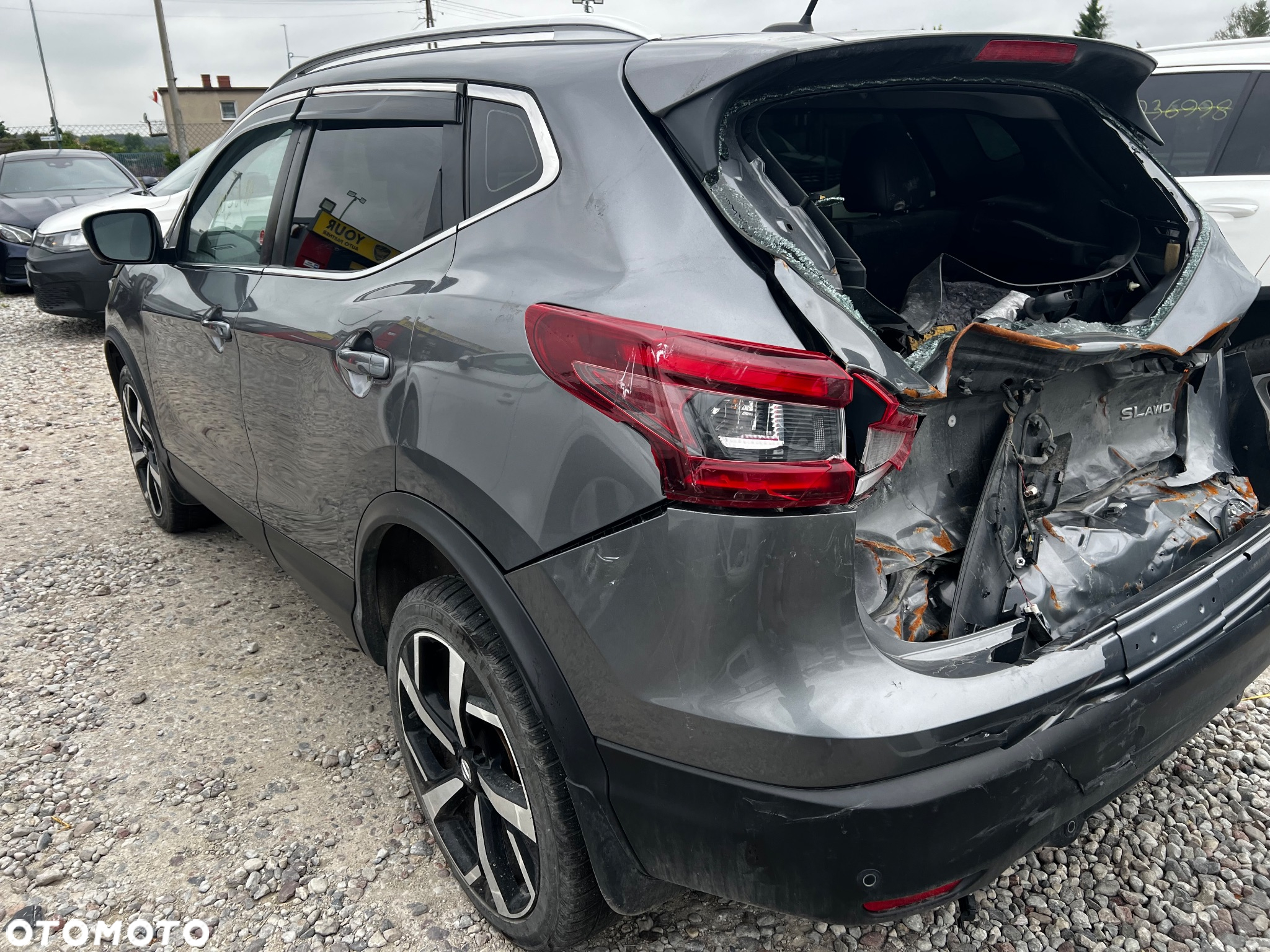 Nissan Qashqai - 7