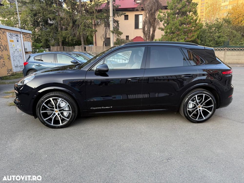 Porsche Cayenne S - 22