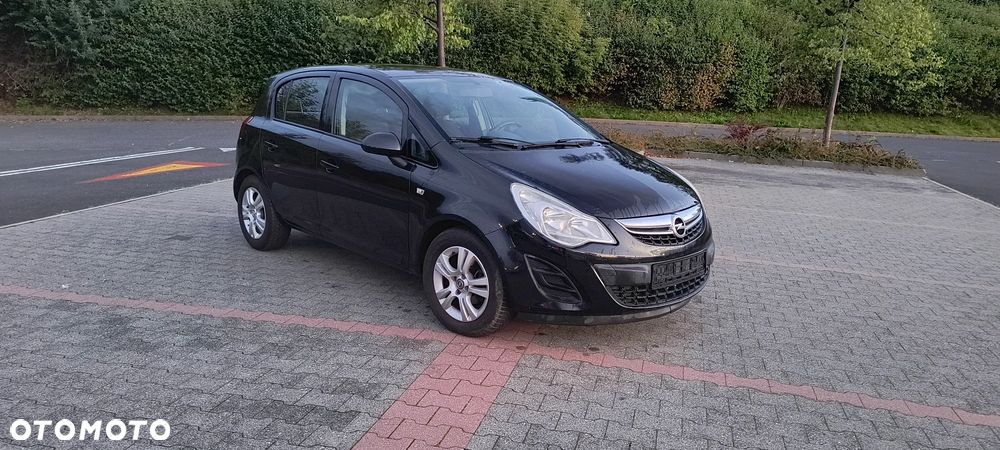 Opel Corsa 1.2 16V Cosmo - 12