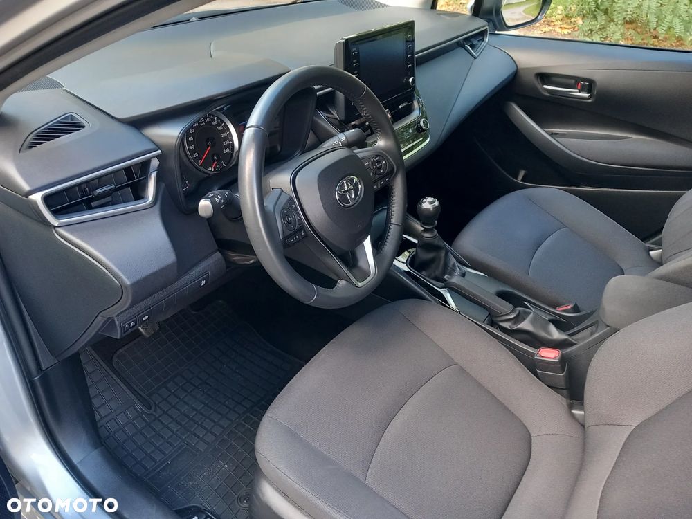Toyota Corolla 1.5 Active - 10