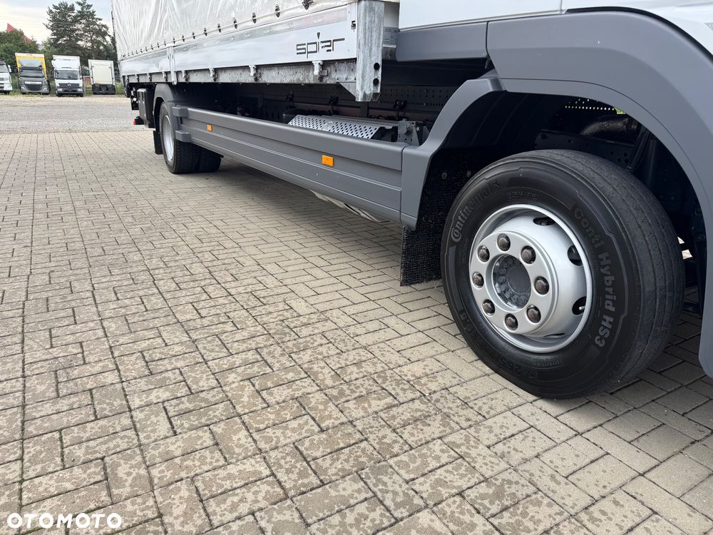 Mercedes-Benz ATEGO - 24