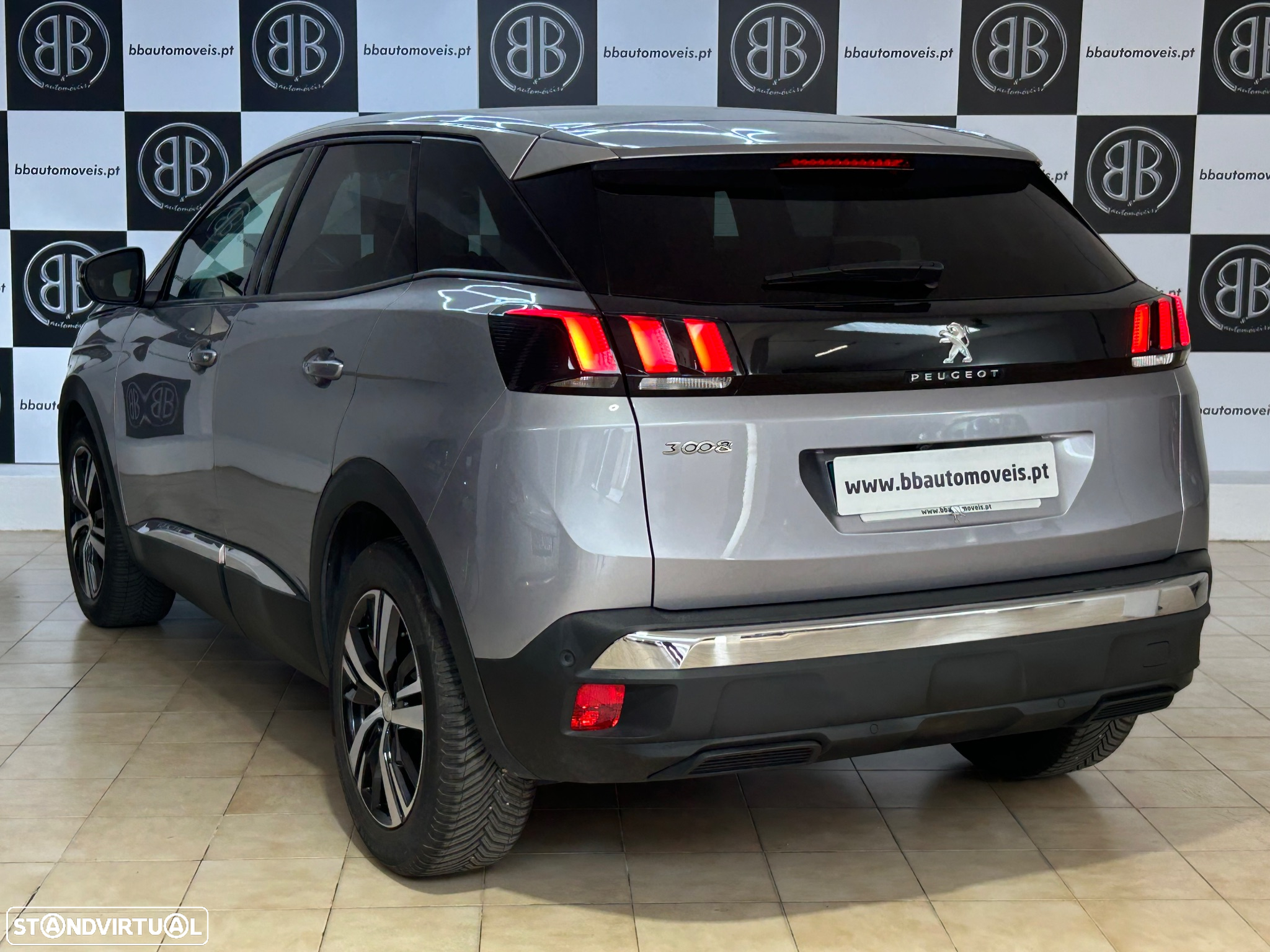 Peugeot 3008 1.2 PureTech Allure EAT6 - 4