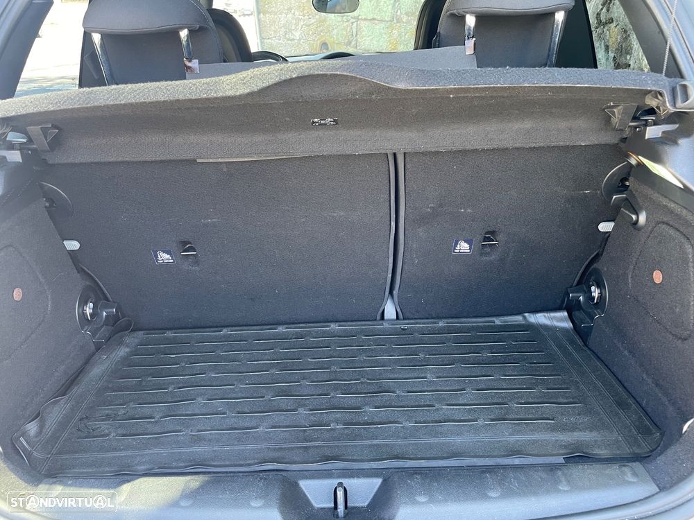 MINI 3 Portas - 11