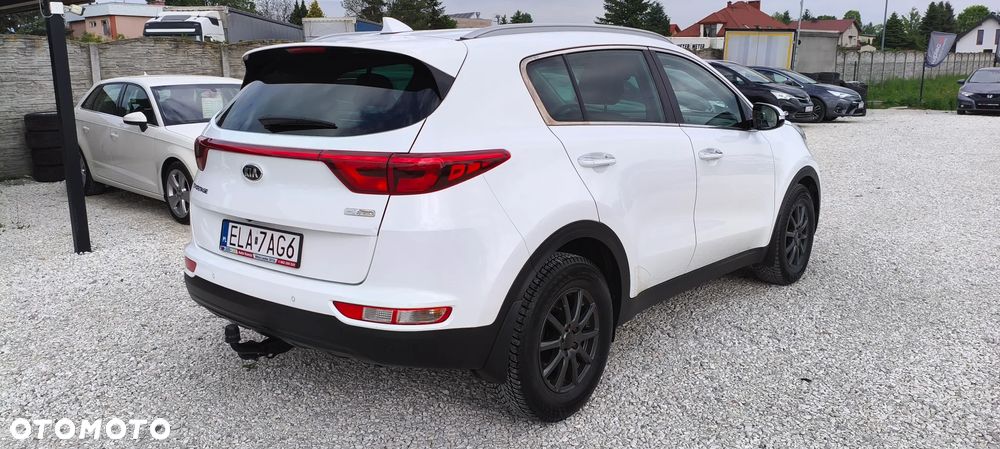 Kia Sportage 1.7 CRDI 2WD ISG Dream-Team Edition - 8