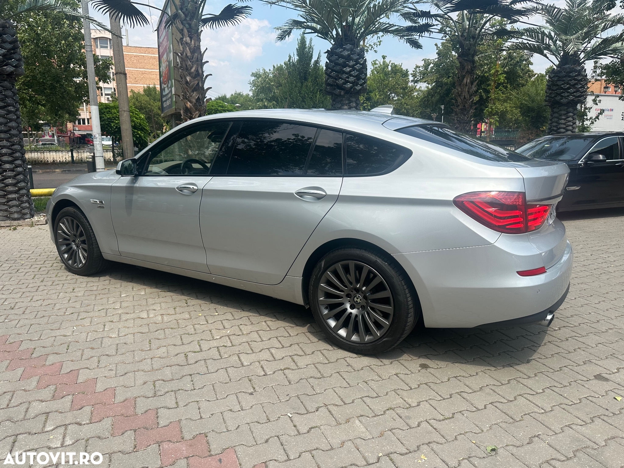 BMW Seria 5 535d xDrive Aut. GT - 2