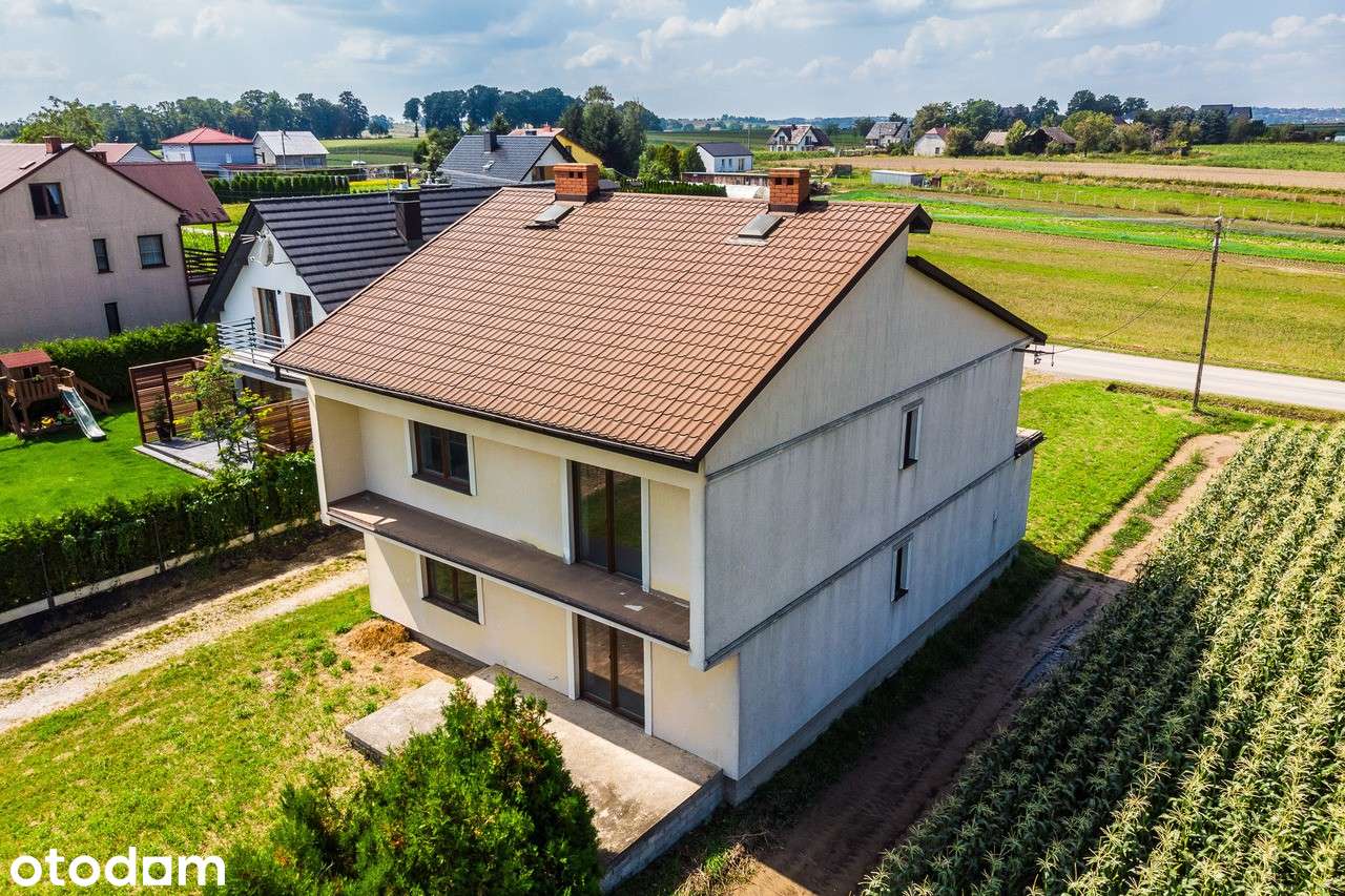 Dom z dużą działką