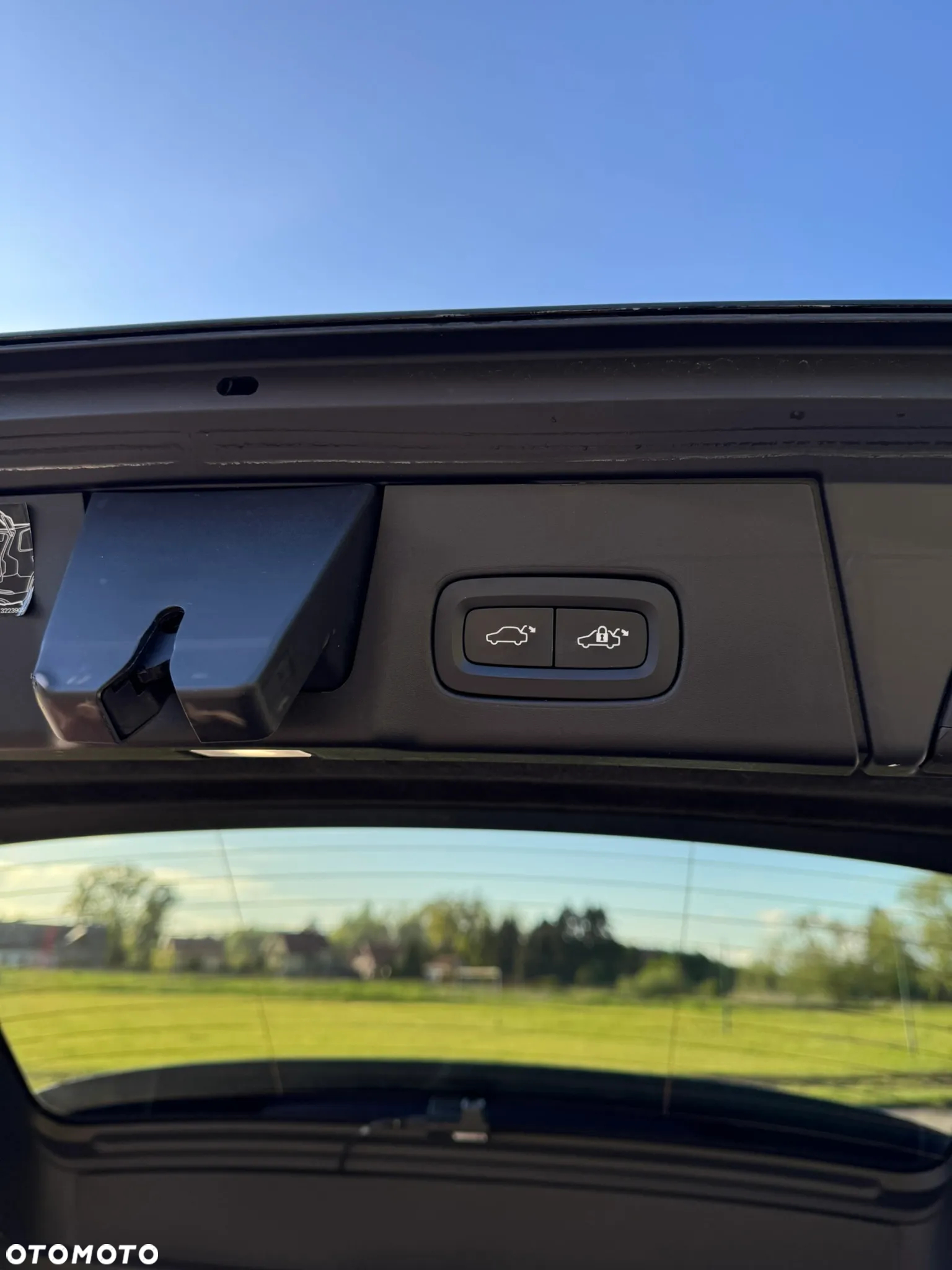 Volvo V90 T4 Geartronic Momentum Pro - 25