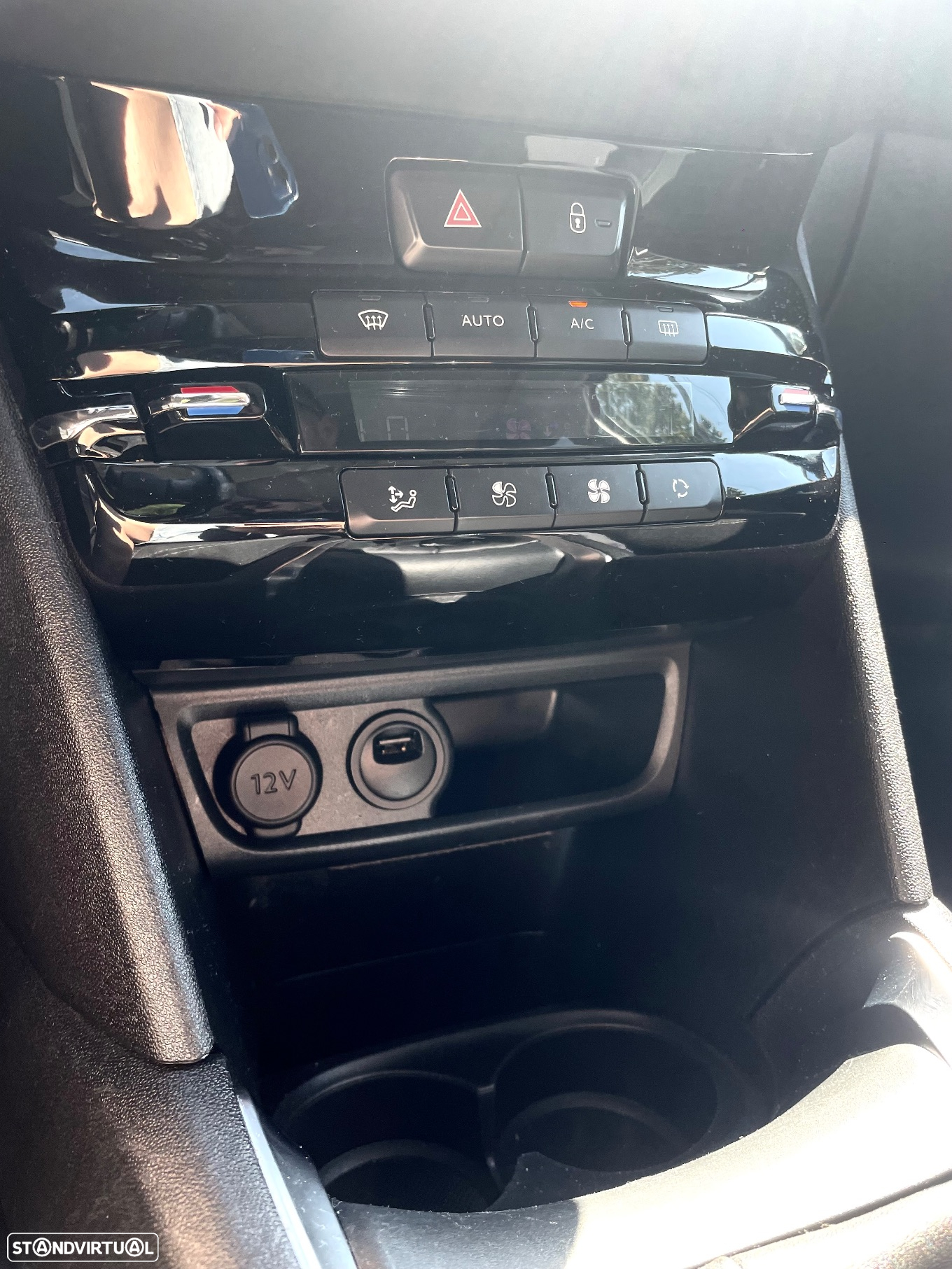 Peugeot 208 1.5 BlueHDi Allure - 32