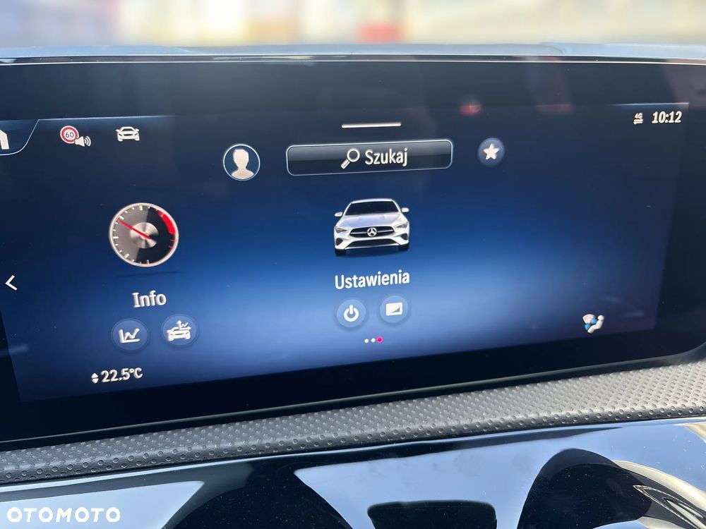 Mercedes-Benz CLA 200 mHEV 7G-DCT - 32