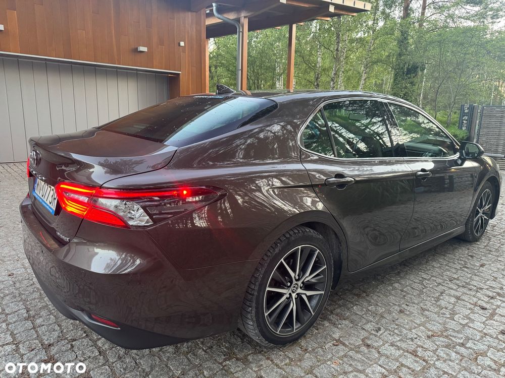 Toyota Camry 2.5 Hybrid Executive CVT - 4
