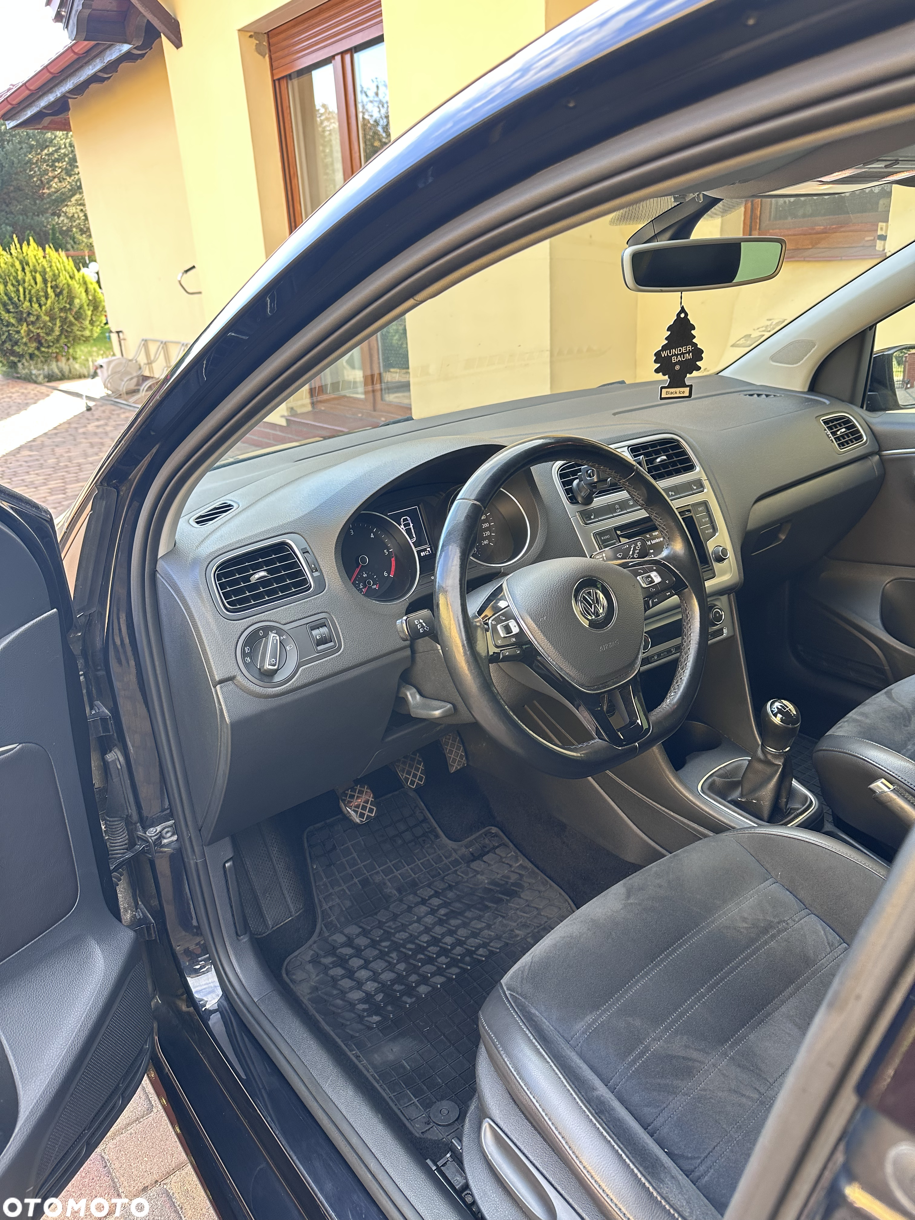 Volkswagen Polo 1.4 TDI (Blue Motion Technology) Highline - 8