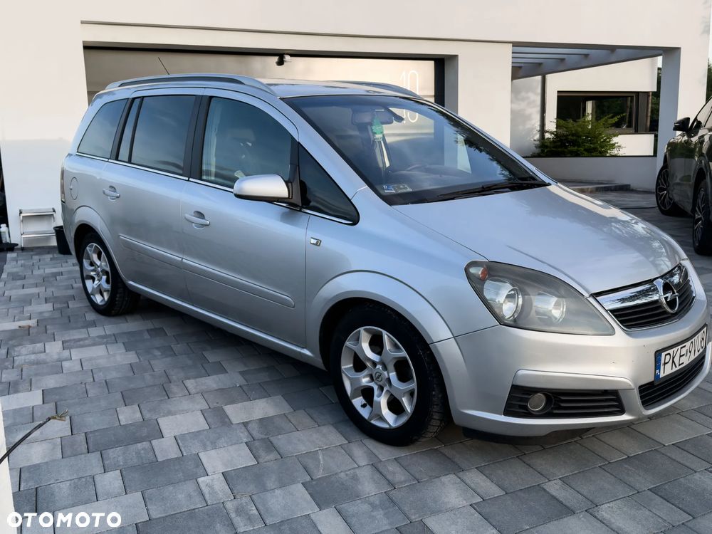 Opel Zafira 1.9 CDTI Elegance - 3