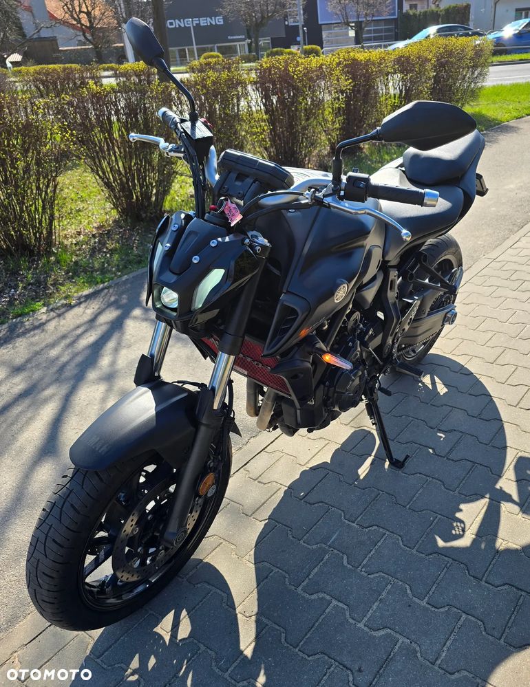 Yamaha MT - 8