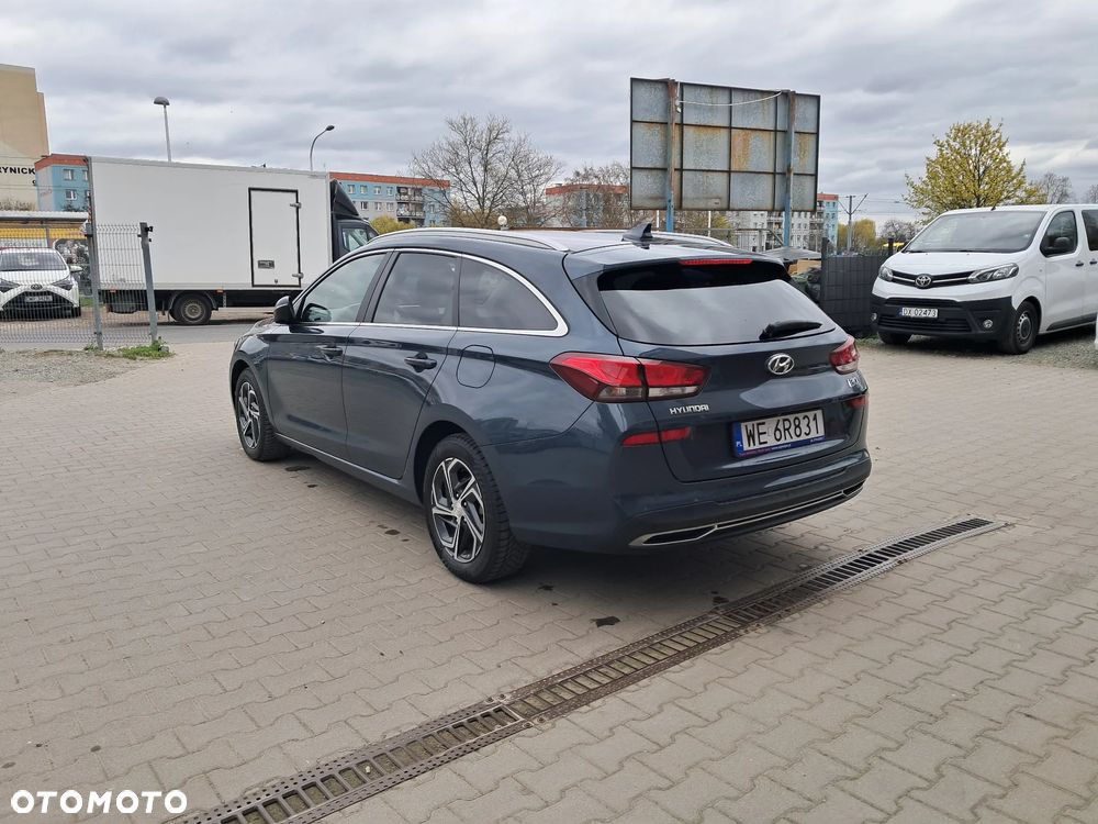 Hyundai i30 1.0 T-GDI Smart - 3