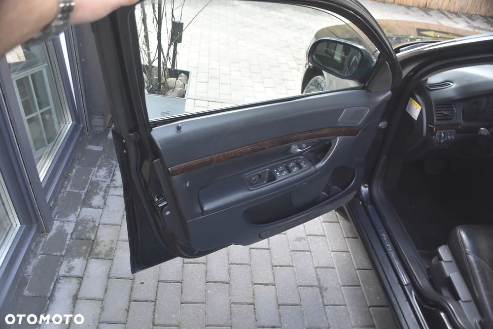 Volvo S80 2.4D5 Black Edition - 19
