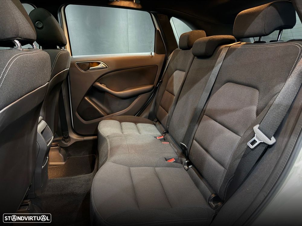 Mercedes-Benz B 180 CDI Urban - 32