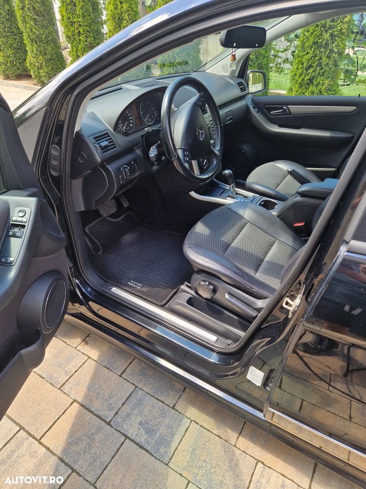 Mercedes-Benz A 180 - 5