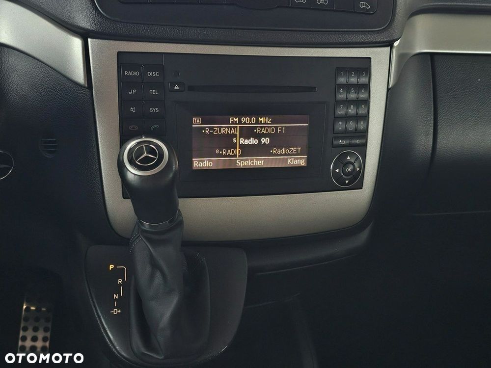 Mercedes-Benz Viano - 21