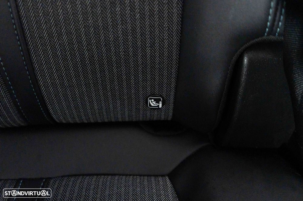 Peugeot 3008 1.6 Hybrid Allure Pack e-EAT8 - 11