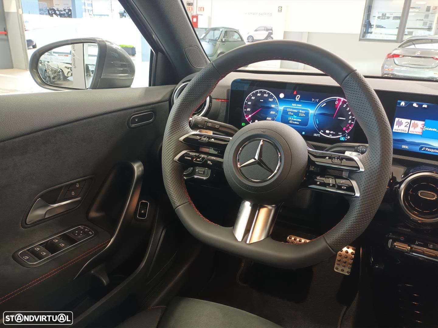 Mercedes-Benz A 250 e - 16