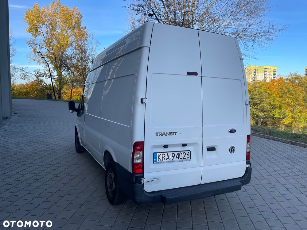 Ford Transit - 16
