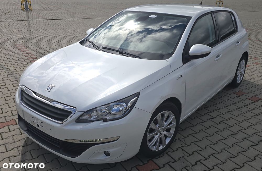 Peugeot 308 1.6 BlueHDi Style S&S - 9