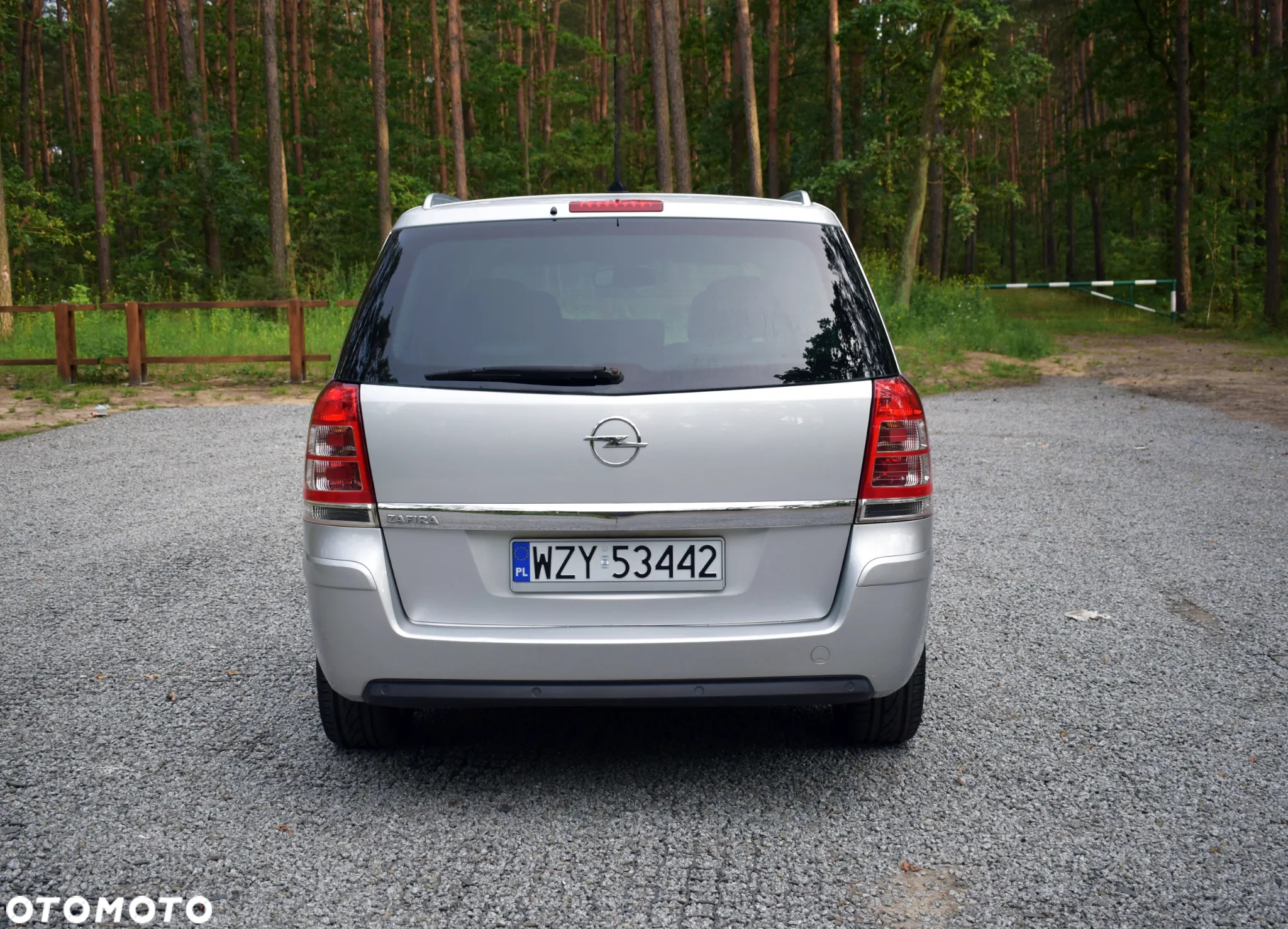 Opel Zafira 1.8 Cosmo - 7
