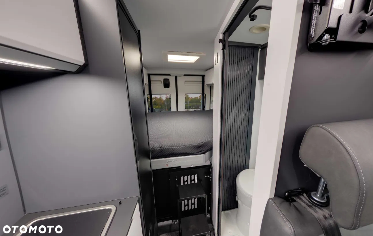 Adria Twin Supreme 640 SGX - 4