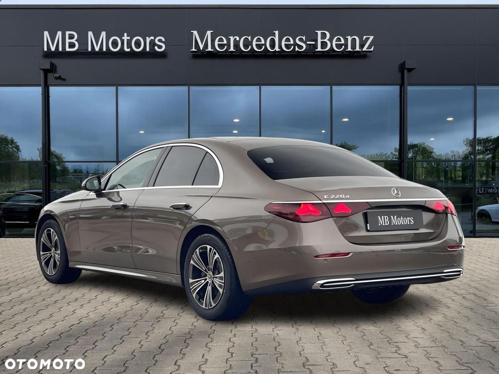 Mercedes-Benz Klasa E - 5