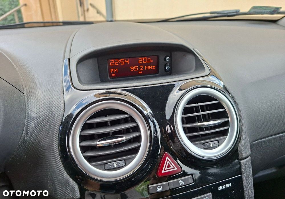Opel Corsa - 30