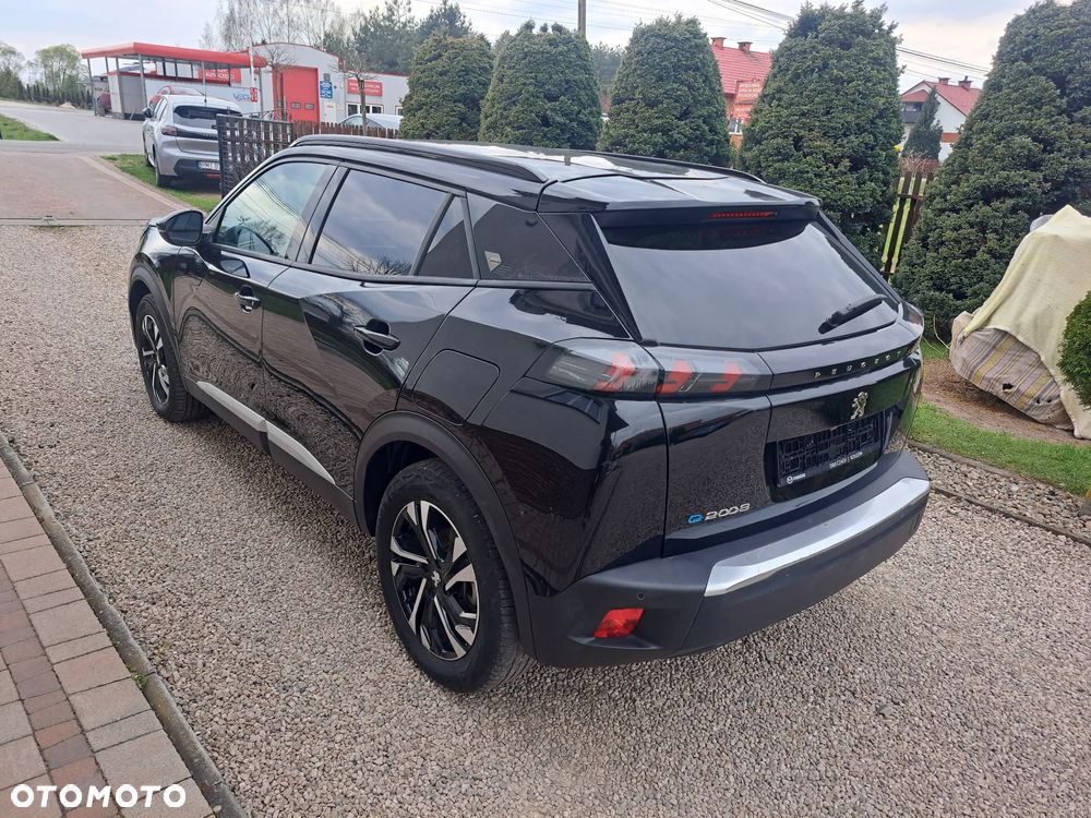 Peugeot 2008 - 4