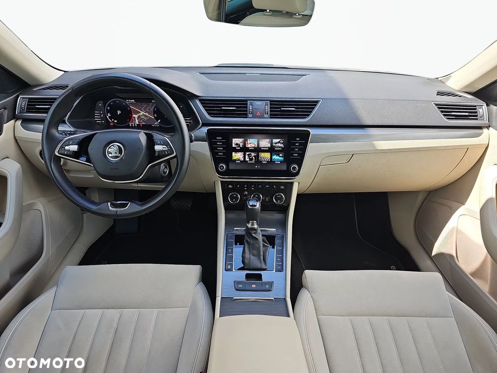Skoda Superb 2.0 TSI 4x4 Style DSG - 9