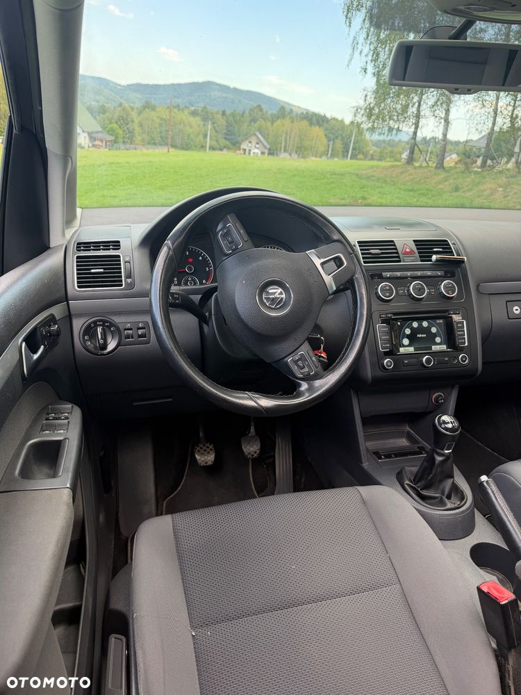 Volkswagen Touran 1.6 TDI DPF BlueMot Comfortline - 8