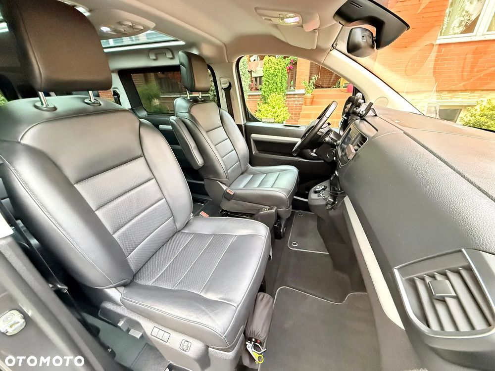 Toyota Proace Verso - 24