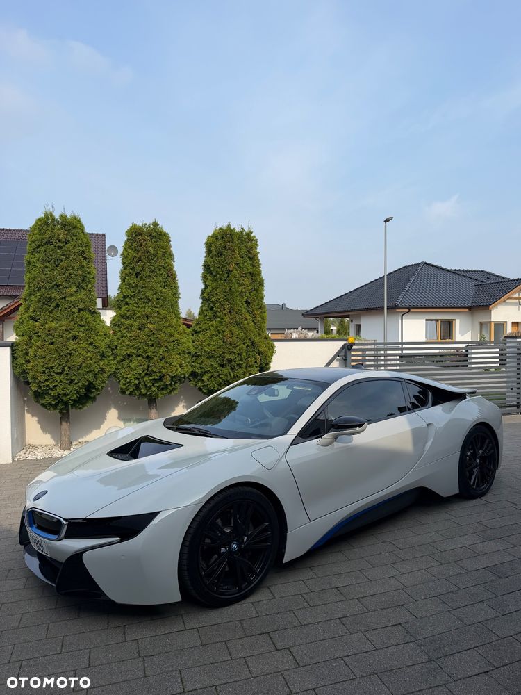 BMW i8 - 1