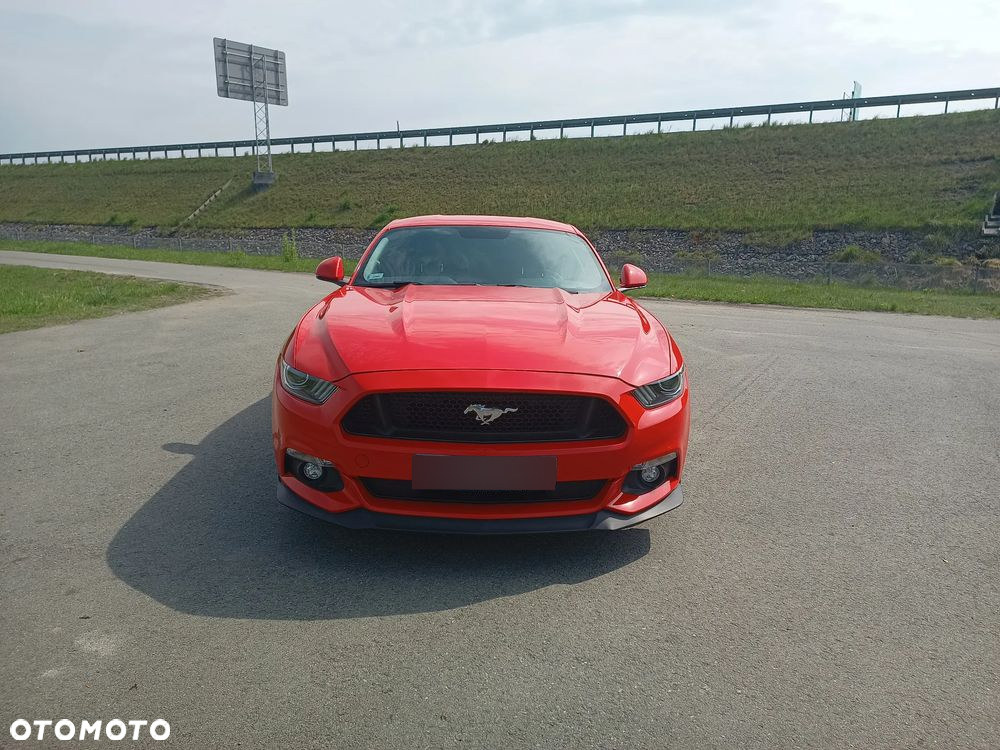 Ford Mustang 5.0 V8 GT - 8