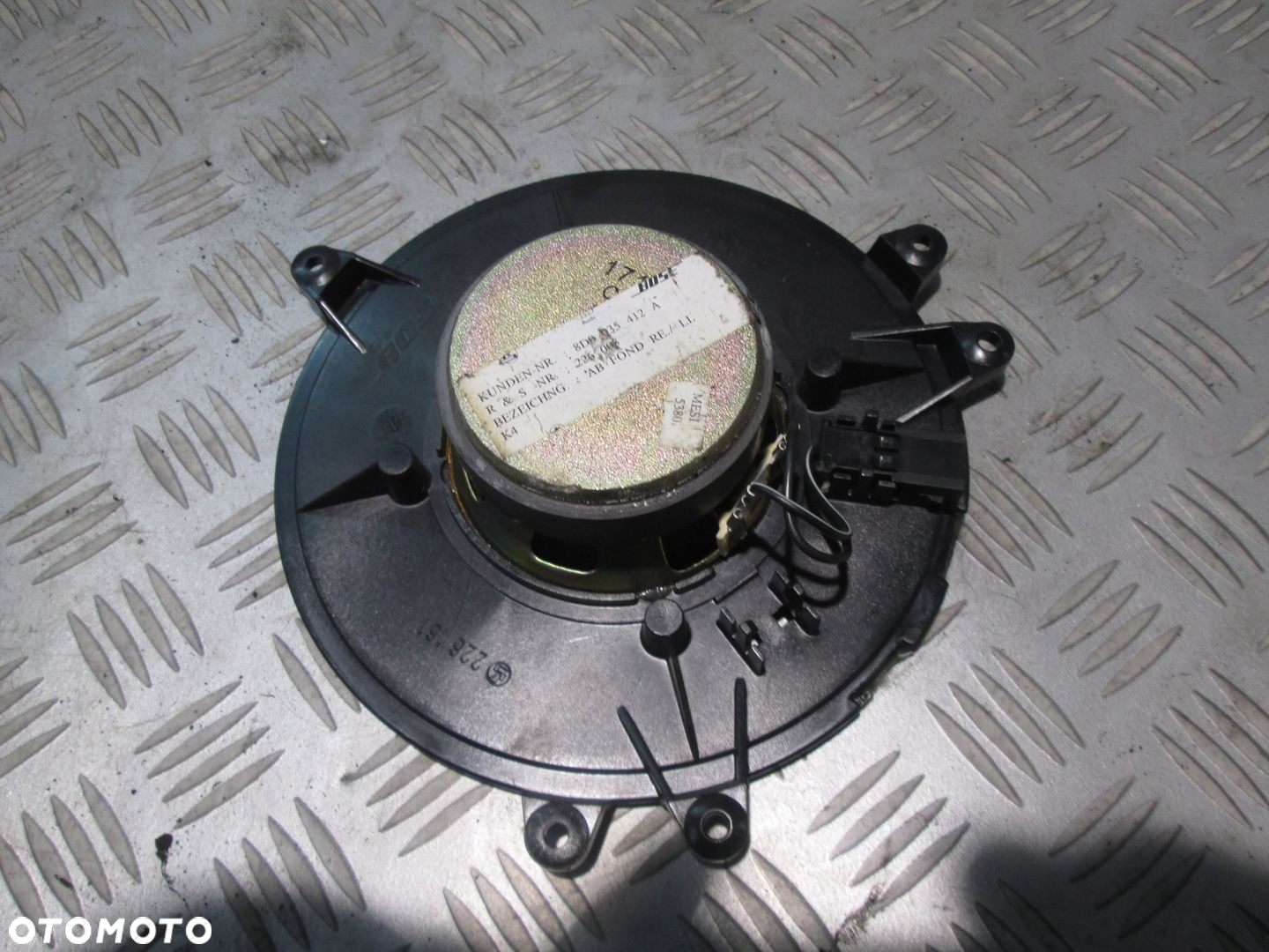 GŁOŚNIK TYŁ LEWY  PRAWY AUDI A3 8L BOSE 8D0035412A - 2