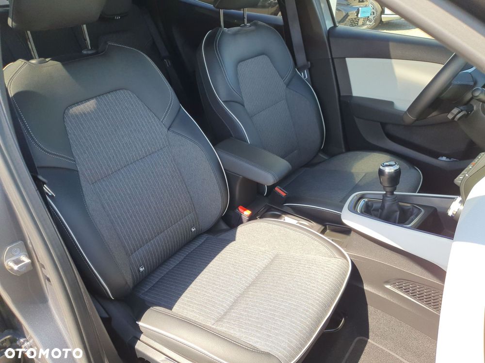 Renault Clio 1.0 TCe Techno - 26