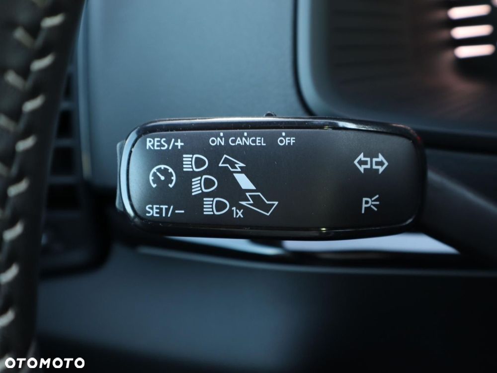 Skoda Karoq 1.5 TSI ACT Sportline DSG - 16