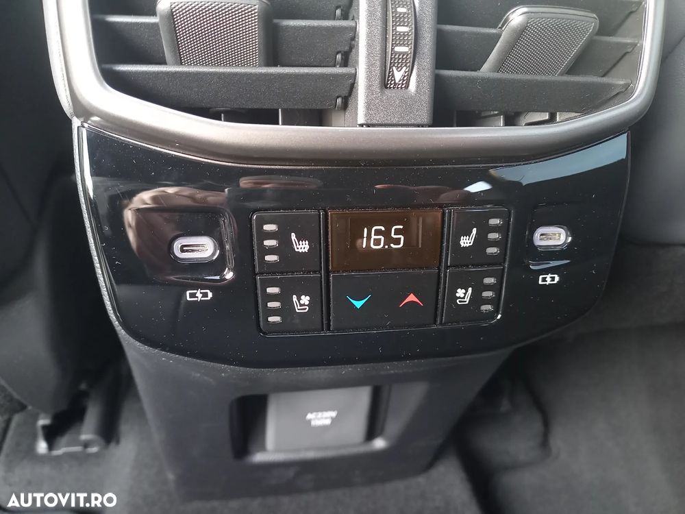 Lexus Seria RX - 16