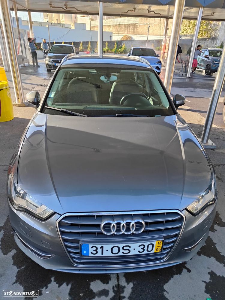 Audi A3 Sportback 1.6 TDI Attraction - 1